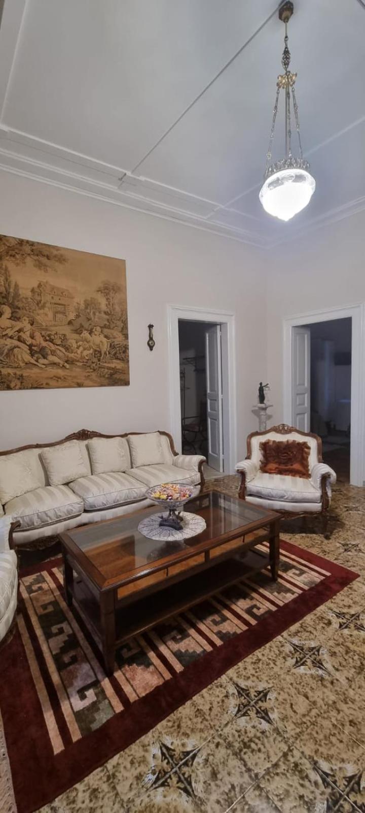 Enza Domus Apartment *